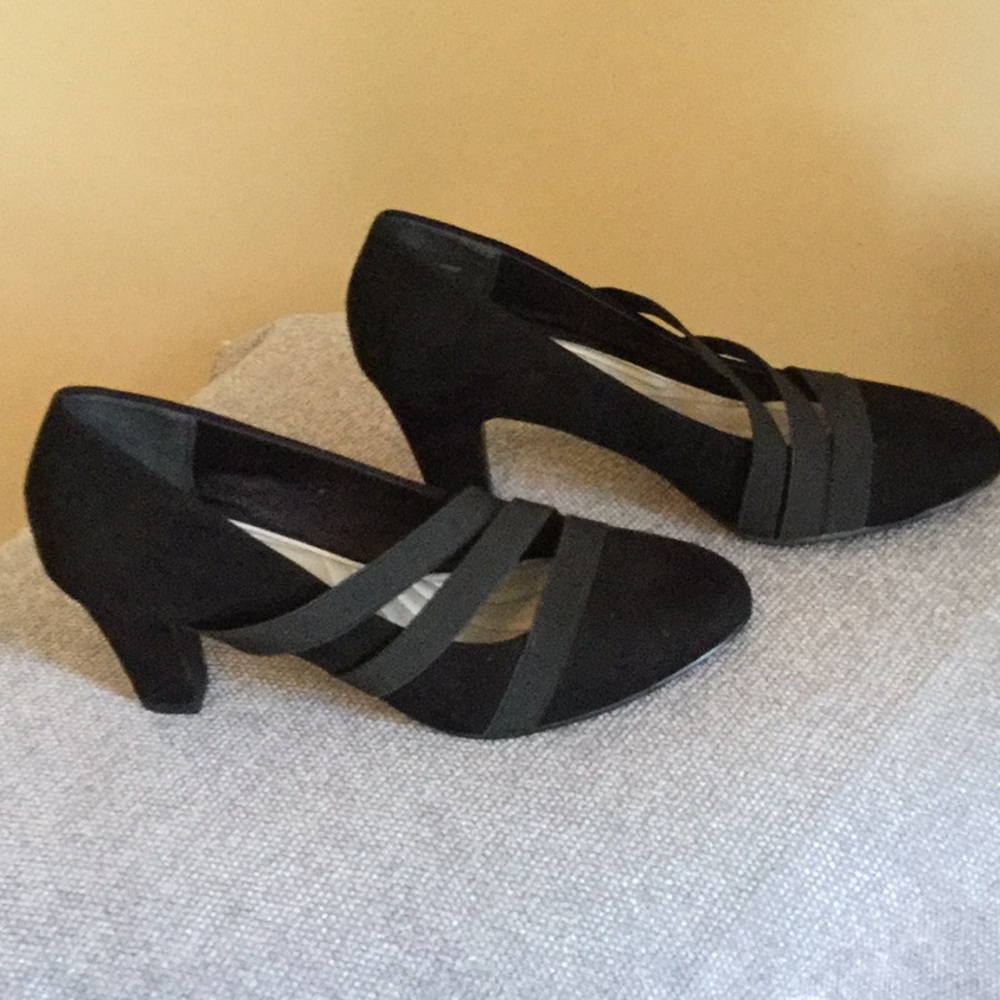 Easy Street Heels